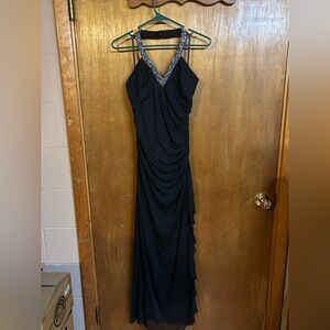 Elegant Black Formal Gown